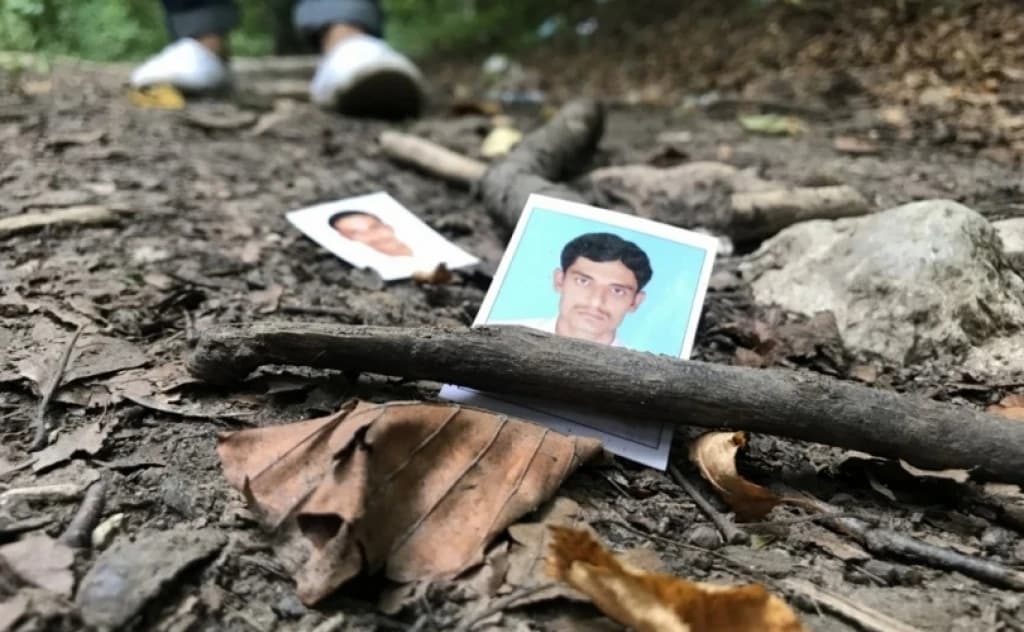 Objavljen snimak: Hrvatski policajci migrantima prijete oružjem