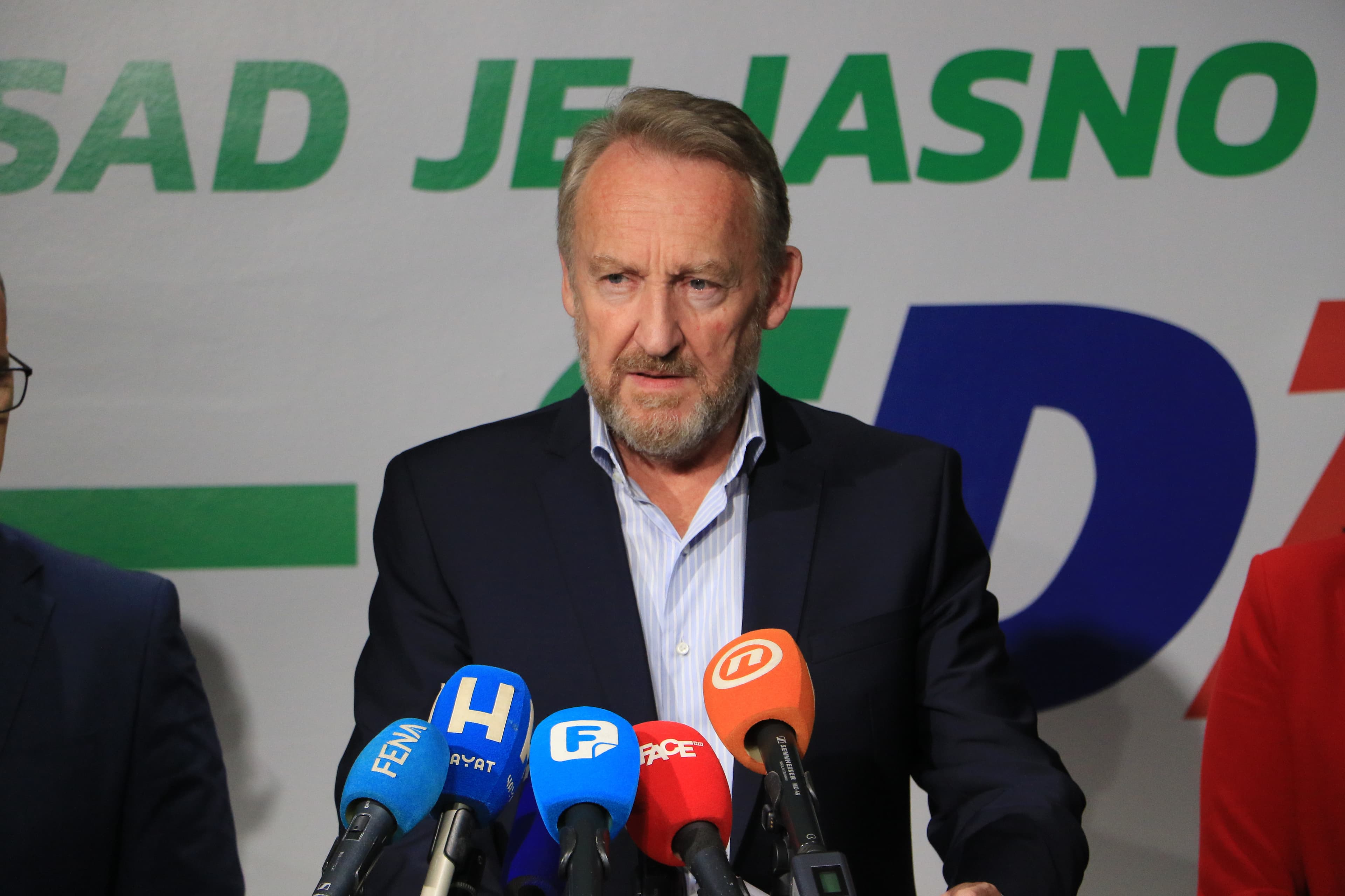 Bakir Izetbegović