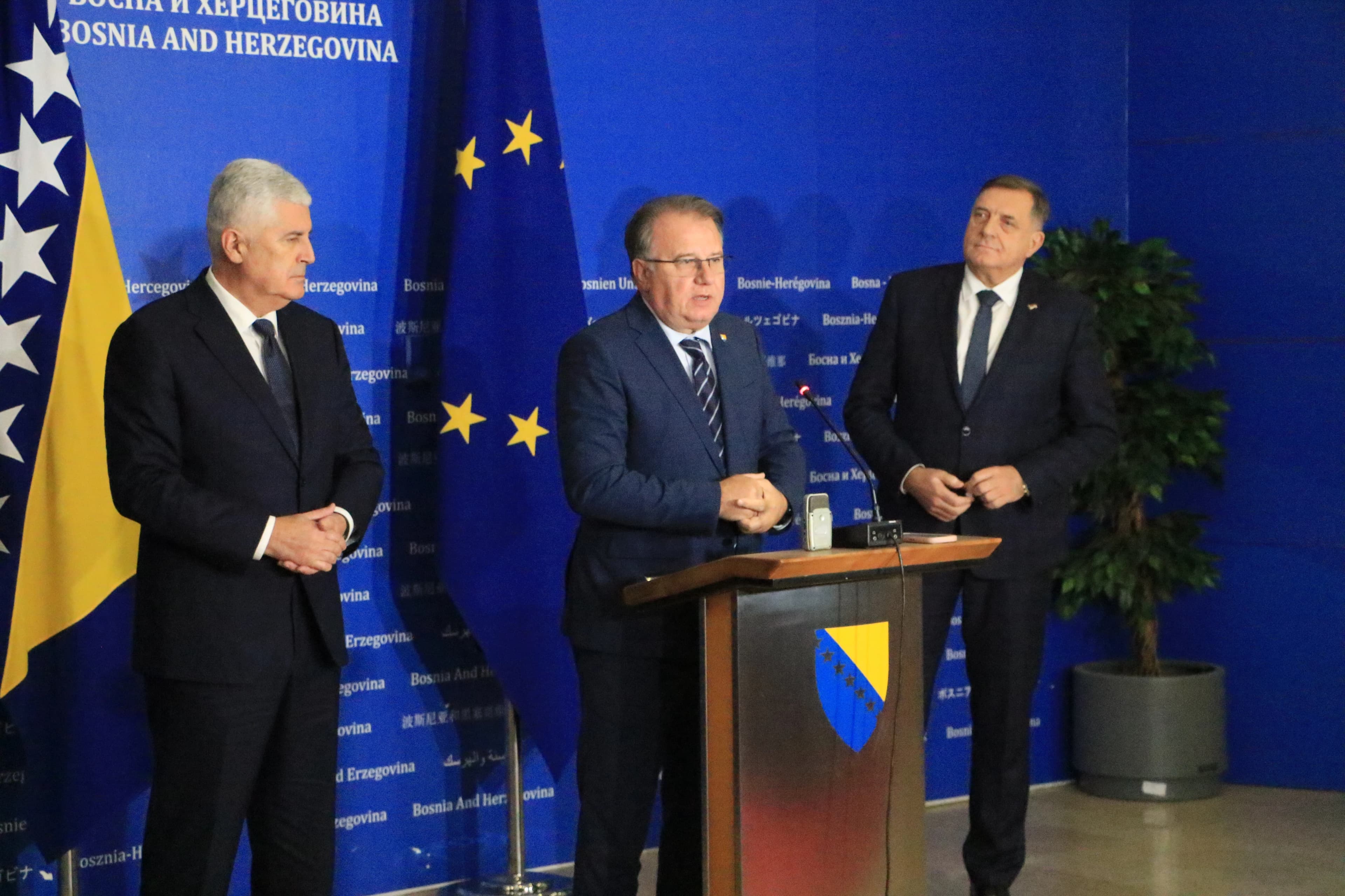 Dragan Čović, Nermin Nikšić i Milorad Dodik nakon posljednjeg sastanka