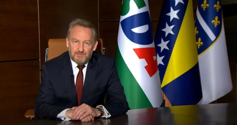 Predsjednik SDA Bakir Izetbegović