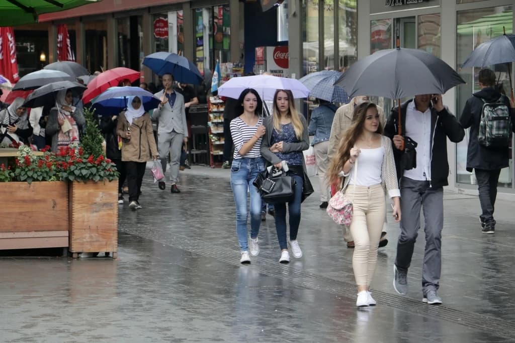 Spremate se izaći iz kuće, ne zaboravite kišobrane