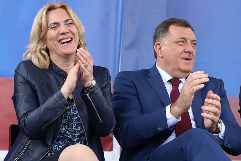 Da li je Cvijanović svom stranačkom šefu Dodiku upravo poručila da priča gluposti?!