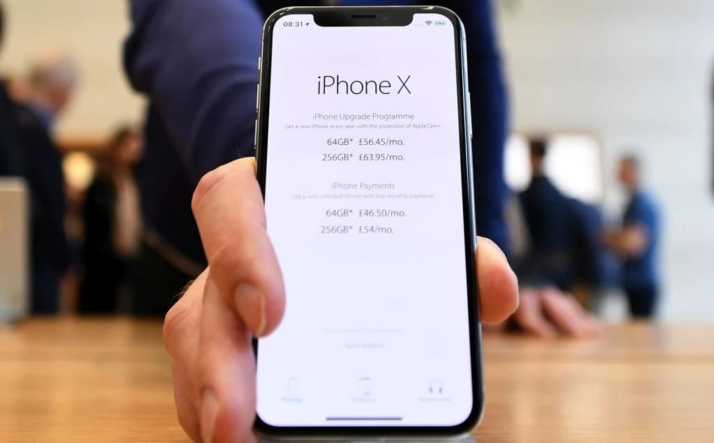 iPhone X