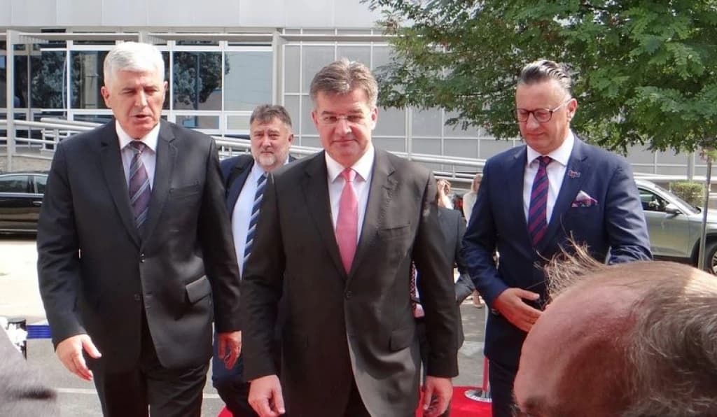 Dragan Čović, Miroslav Lajčak, Zoran Tomić