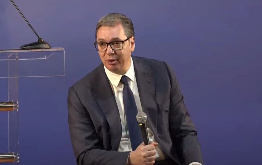 Aleksandar Vučić tokom razgovora s građanima