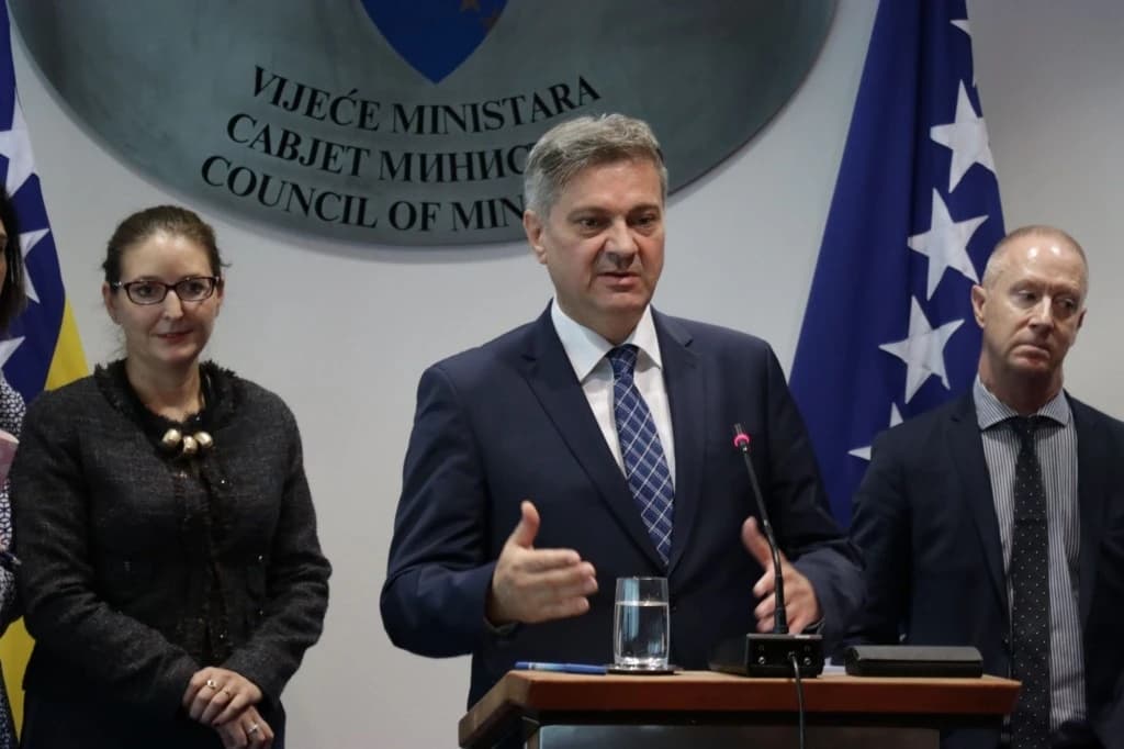 Zvizdić: BiH se nikada nije miješala u unutrašnja pitanja susjeda