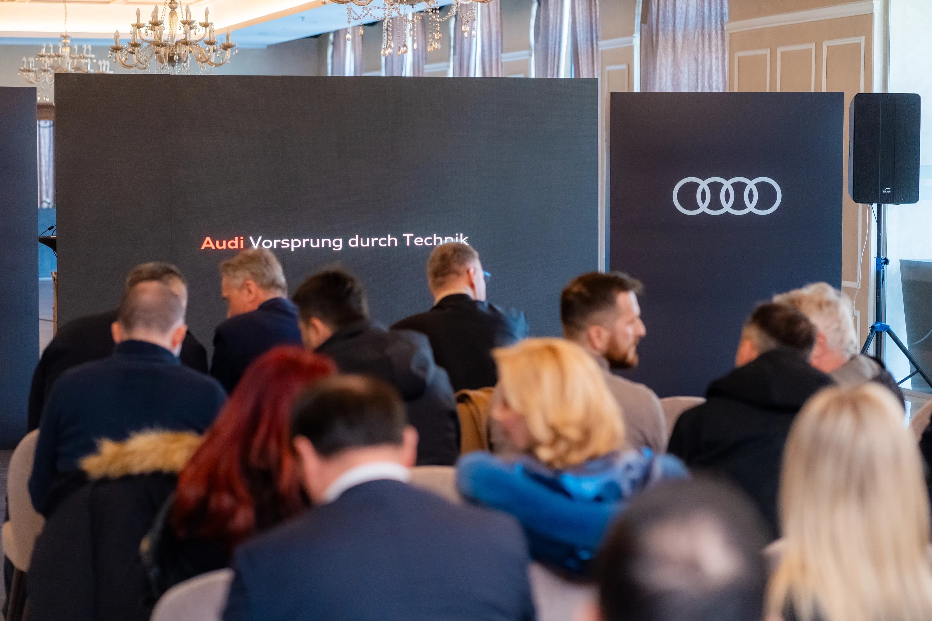 audi3-3
