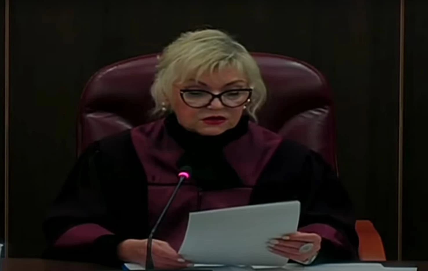 Sena Uzunović