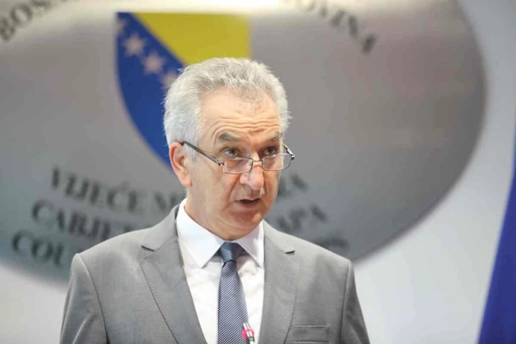 Mirko Šarović 