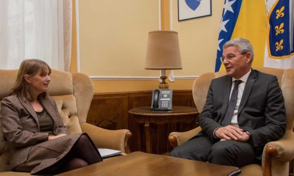 Detalj sa sastanka