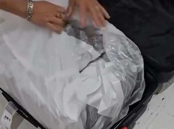 Sadržaj kofera ih iznenadio