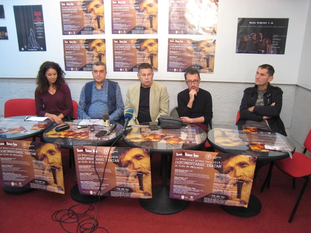Teatar "Kabare" Tuzla: Premijere svakog petka