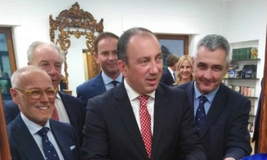 Igor Crnadak, konzulat Genova 