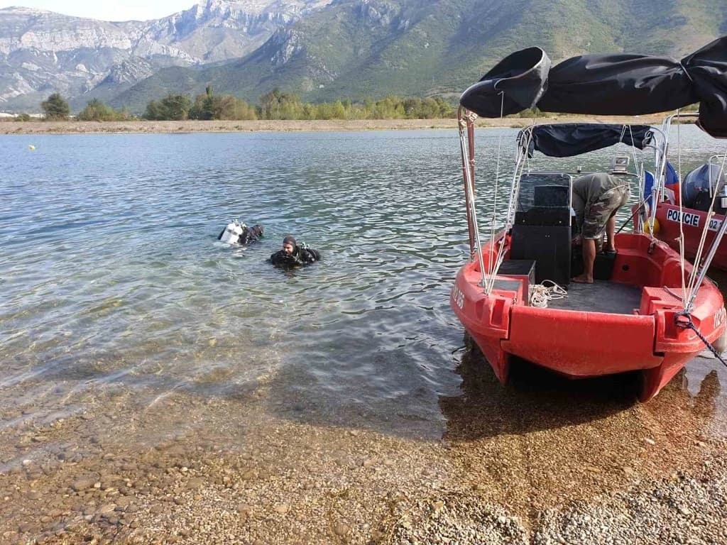 Mostarsko jezero