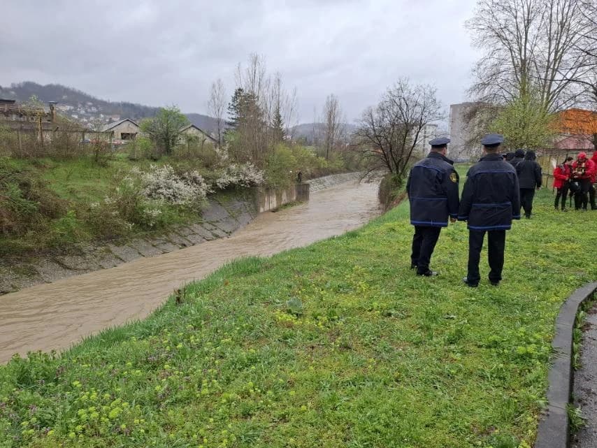 Potraga u rijeci Jali