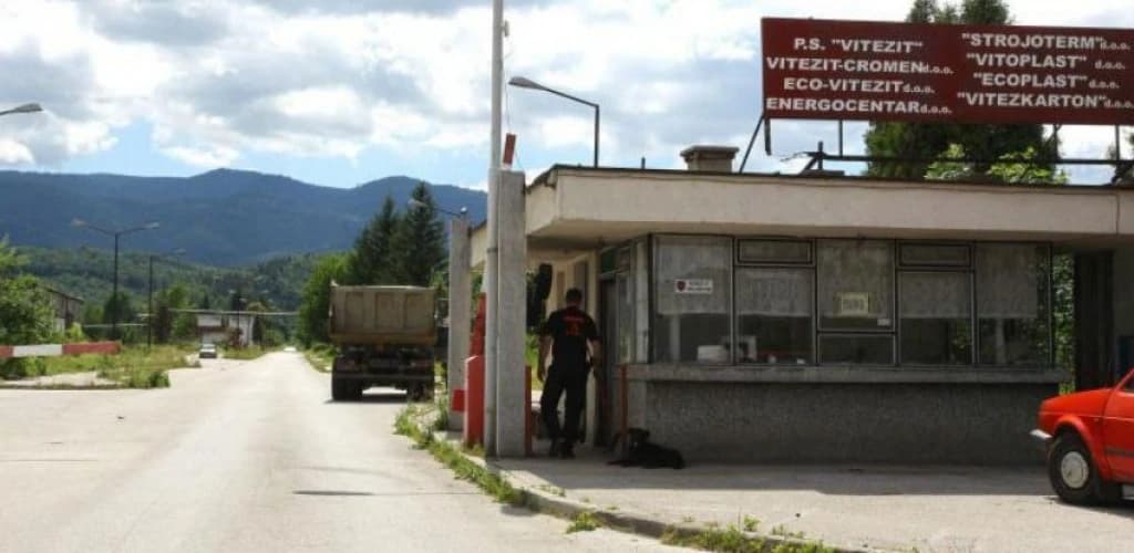Vitezit - Vitez