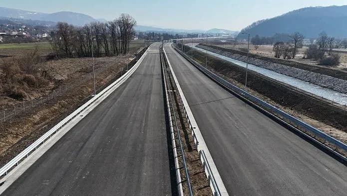 Odabrano je dvofazno tehničko rješenje
