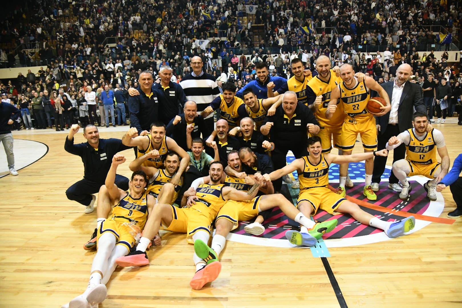 Zmajevi su smješteni u grupu C