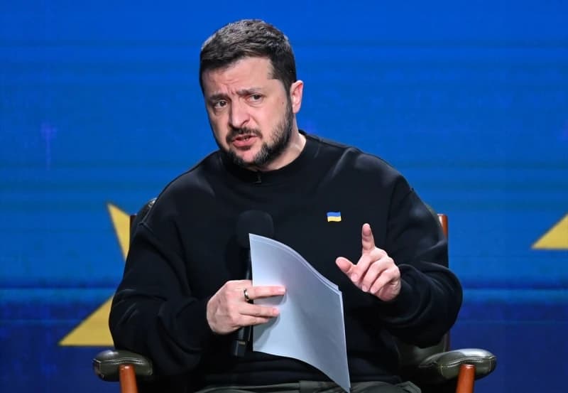 Podnosi li Zelenski ostavku