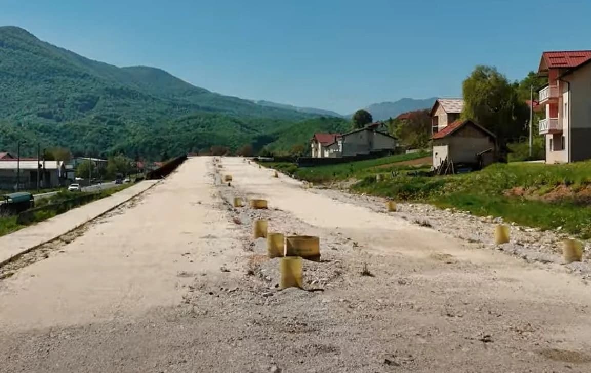 Dionica Vlakovo-Mostarsko raskršće