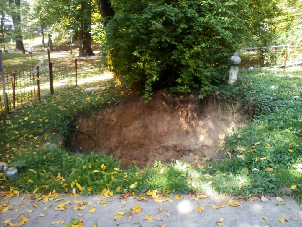 Veliki park rupa