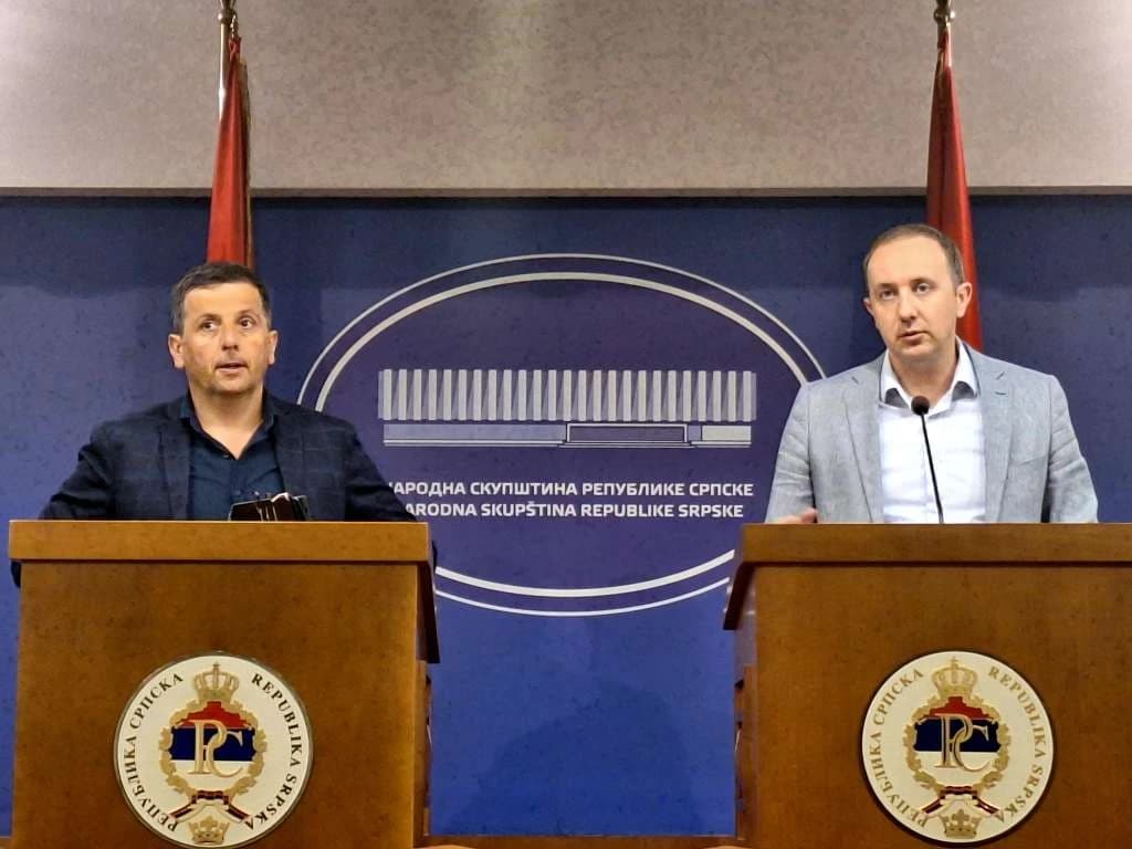 Nebojša Vukanović i Ognjen Bodiroga
