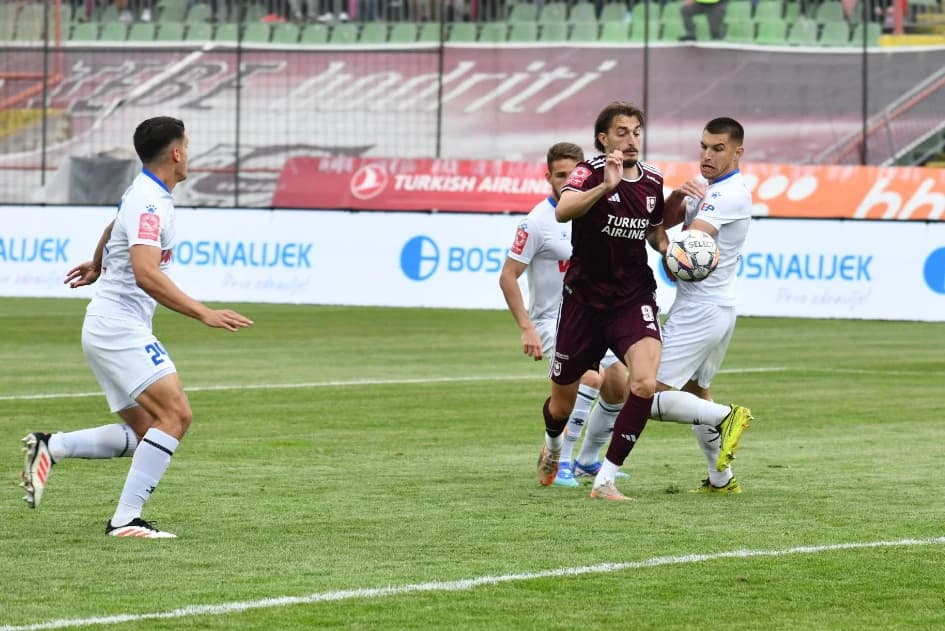 Turkeš postiže vodeći gol na meču