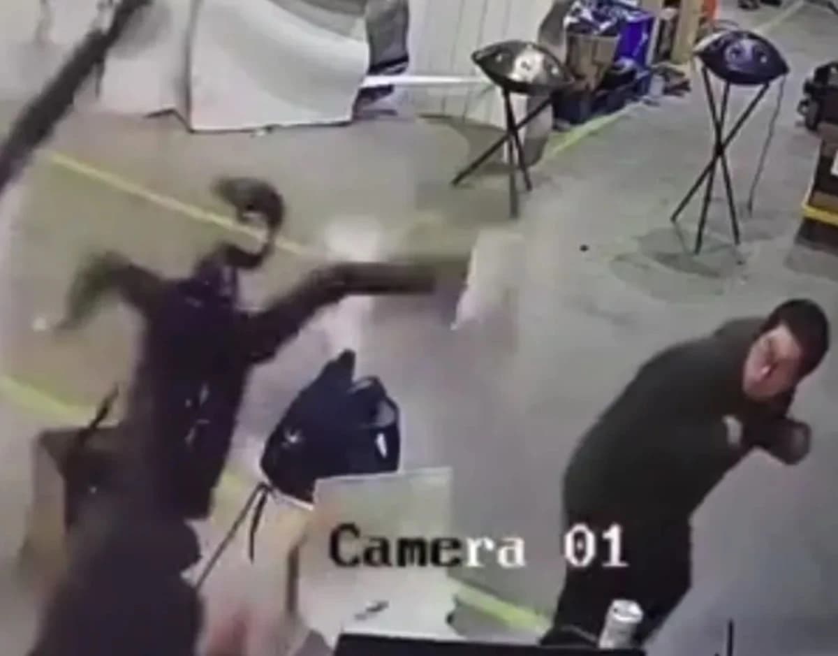 Napad robota u Kini