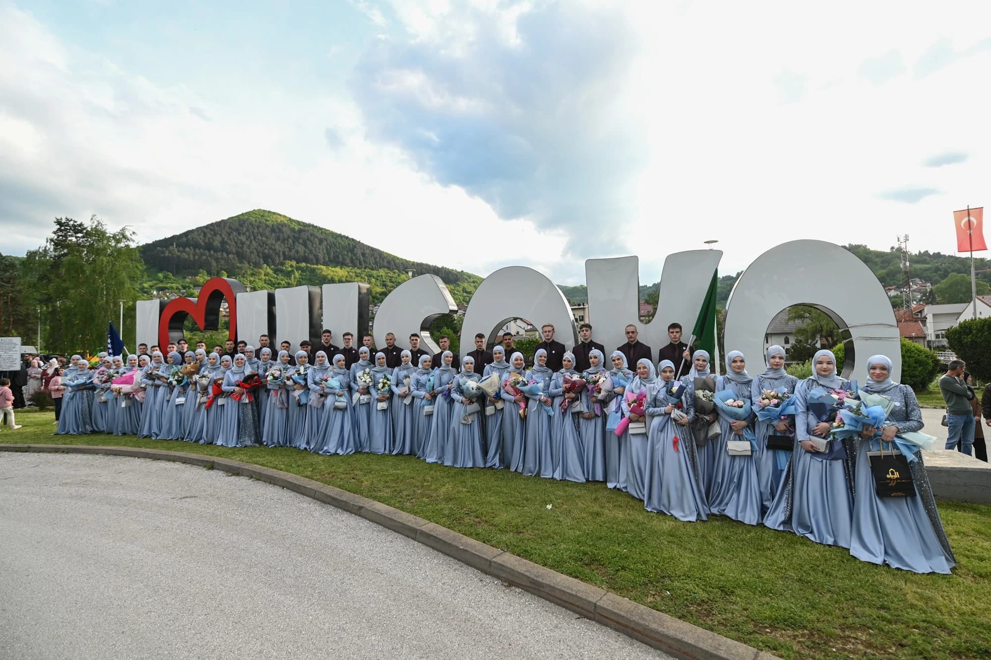 Svečanost je započela defileom