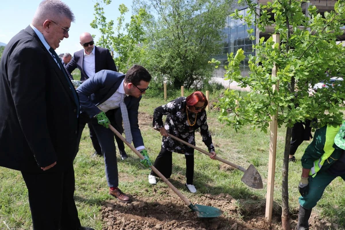 Prisustvovala je i majka Srebrenice Kada Hotić