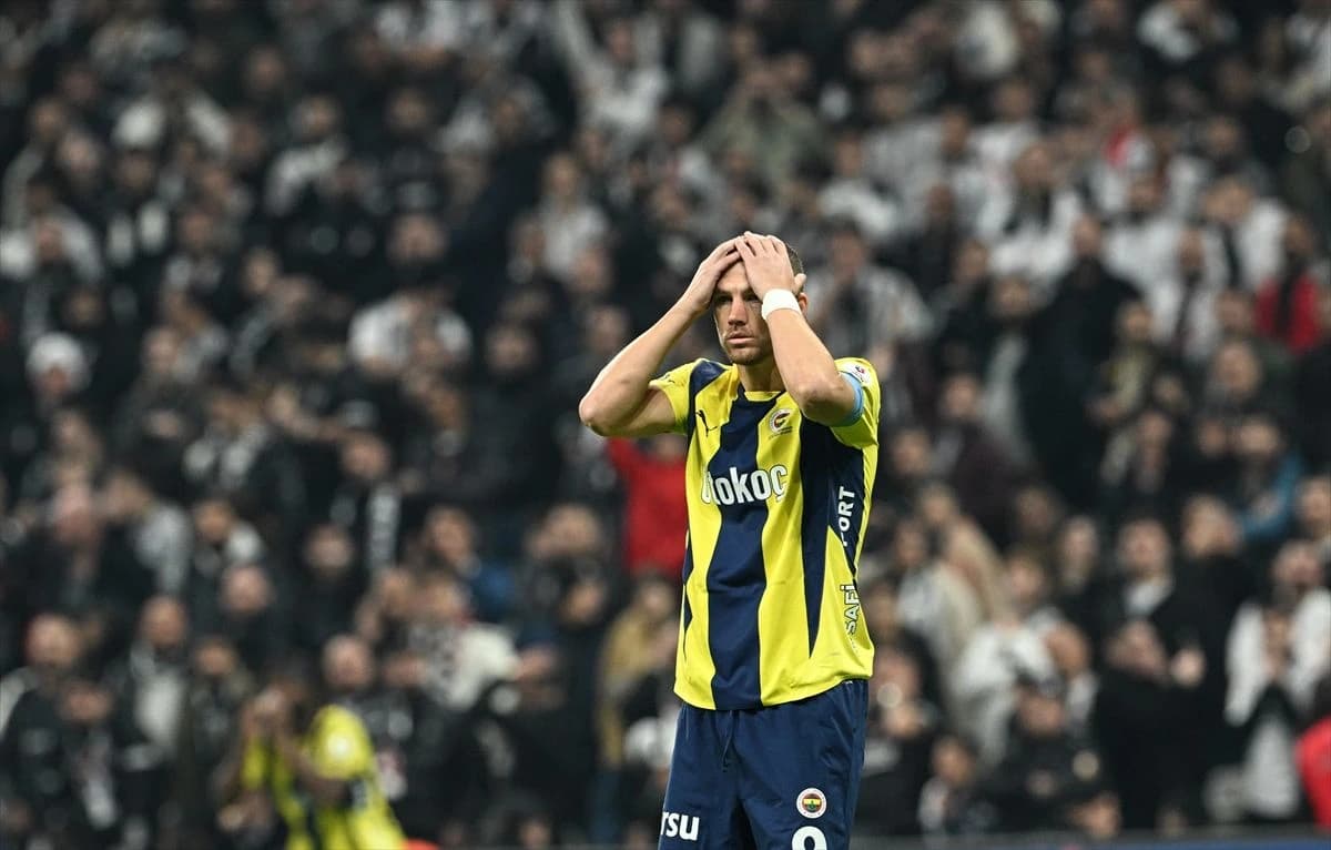 Džeko (ne)će ostati u Feneru?