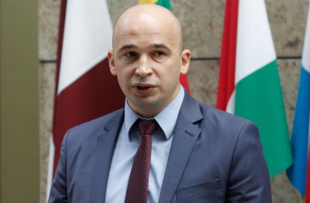 Nezir Pivić