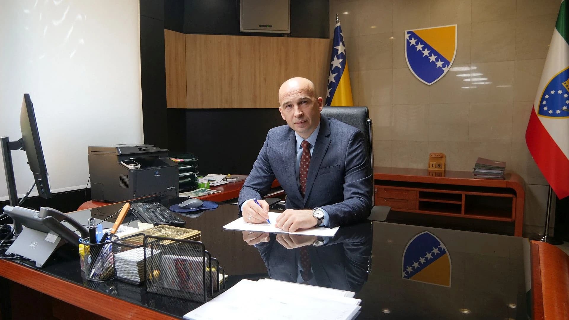 Nezir Pivić
