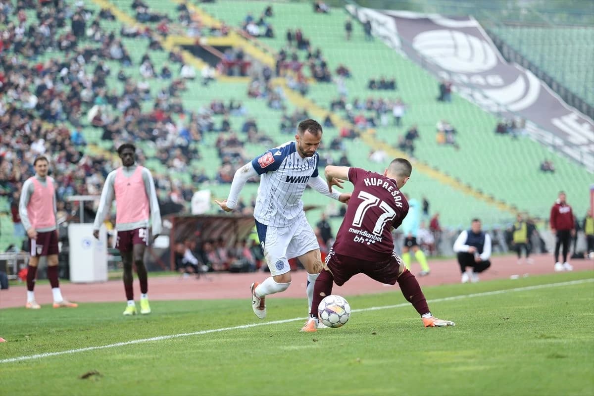 Galić u duelu s Kuprešakom: Da li je igrač Plavih odigrao posljednji derbi?