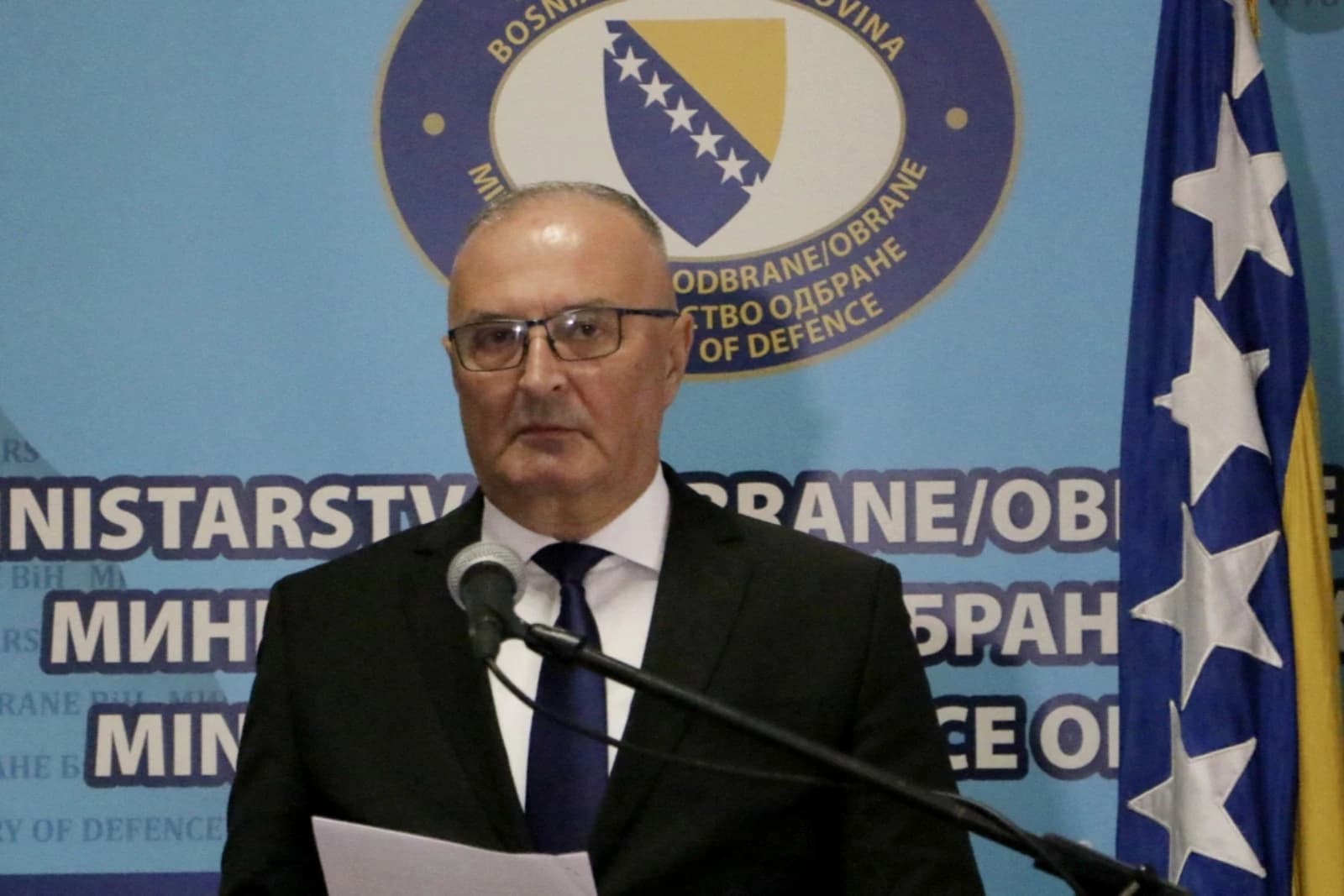 Zukan Helez na press konferenciji