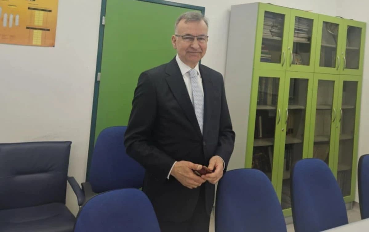 Prof. dr. Miralem Pašić