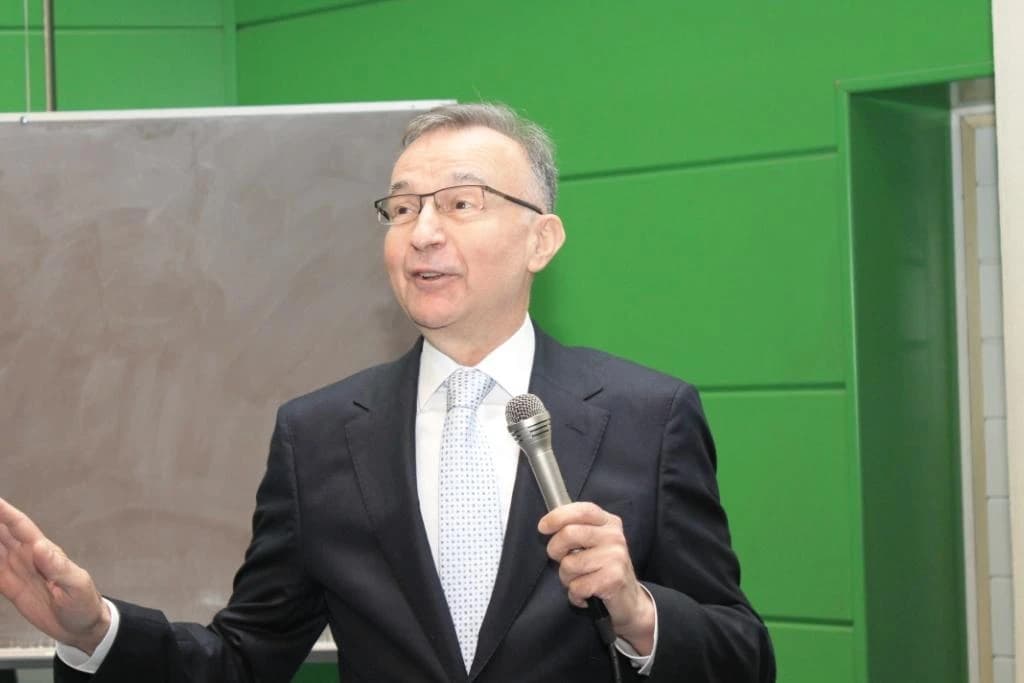 Prof. dr. Miralem Pašić