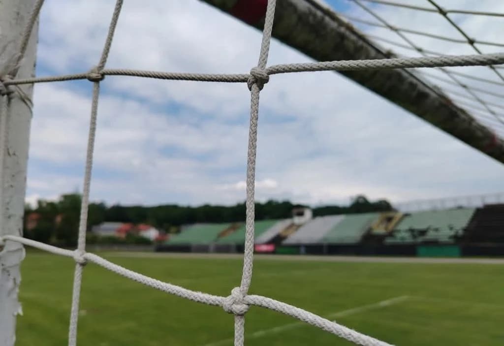 Stadion u Banovićima