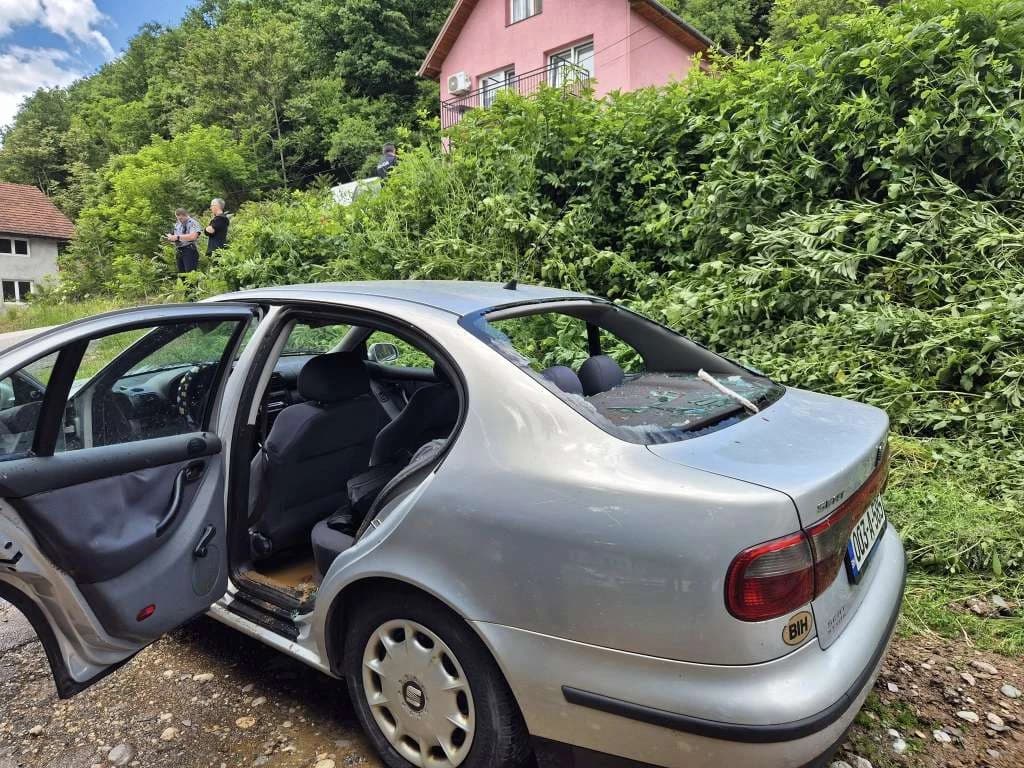 Uništena je zadnja šajba