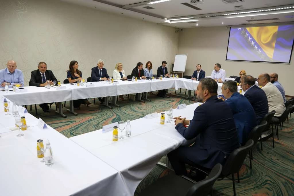 Trojka i HDZ u Konjicu