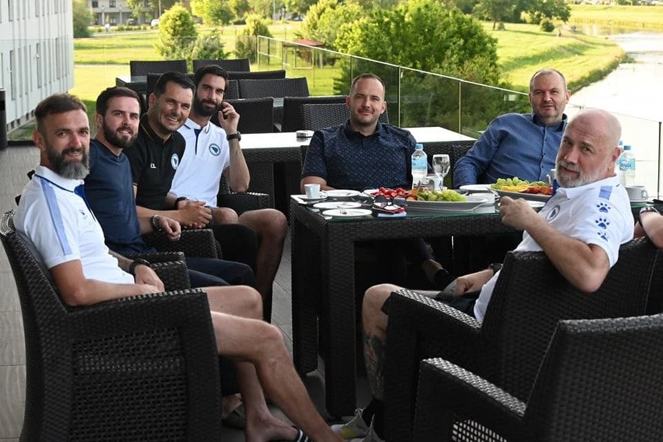 Vico Zeljković posjetio Zmajeve na Ilidži