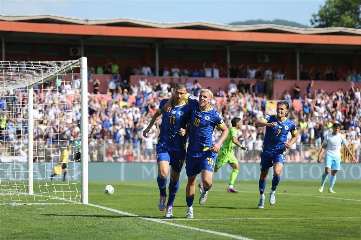 Džeko, Demirović i Dedić slave pobjedonosni gol Dijamanta