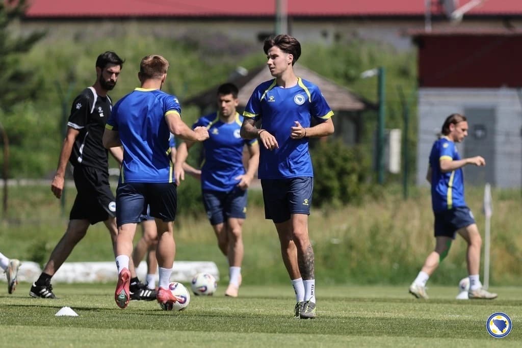 Huseinbašić napustio bazu Zmajeva