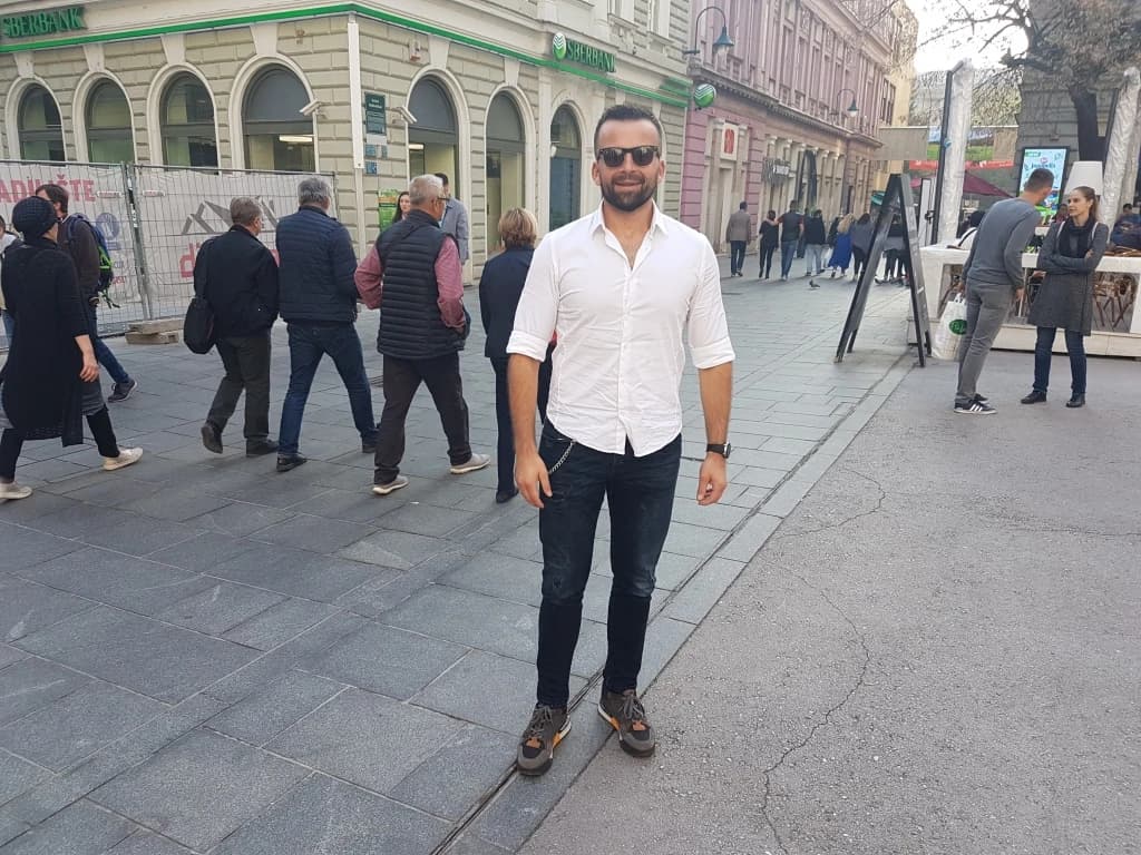 Adnan Hasković