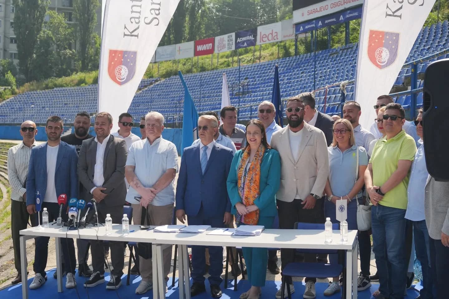 Ugovor je potpisan na južnoj tribini