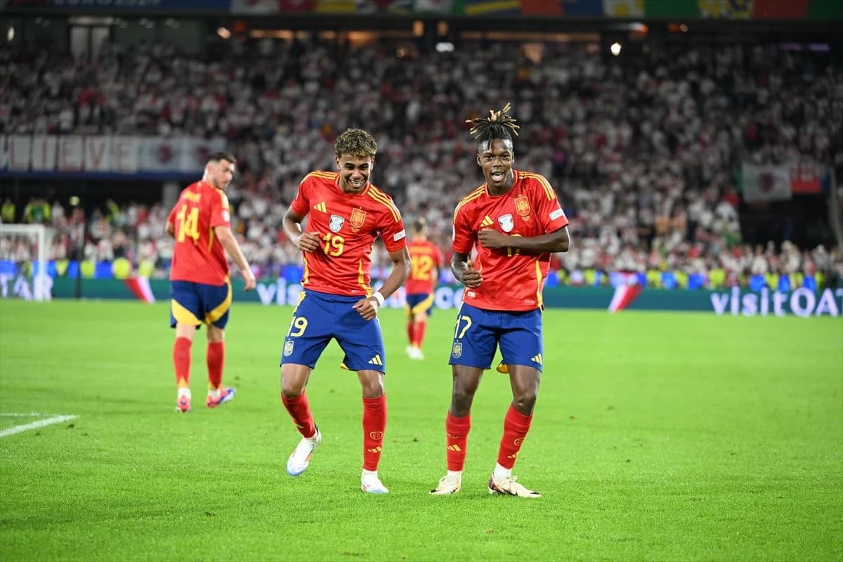 Lamine Yamal i Nico Williams uskoro zajedno u dresu Barce