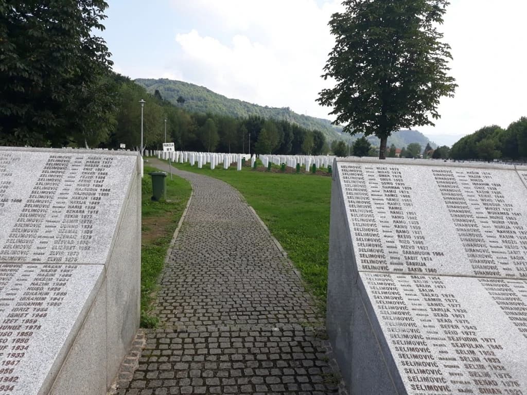 Kanadski grad Kalgari proglasio 11. juli Danom sjećanja na žrtve genocida u Srebrenici