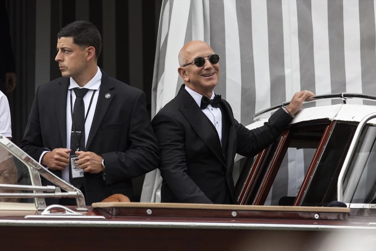 Jeff Bezos