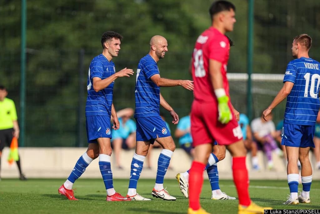 Detalj sa meča: Dinamo sjajno krenuo, pa stao
