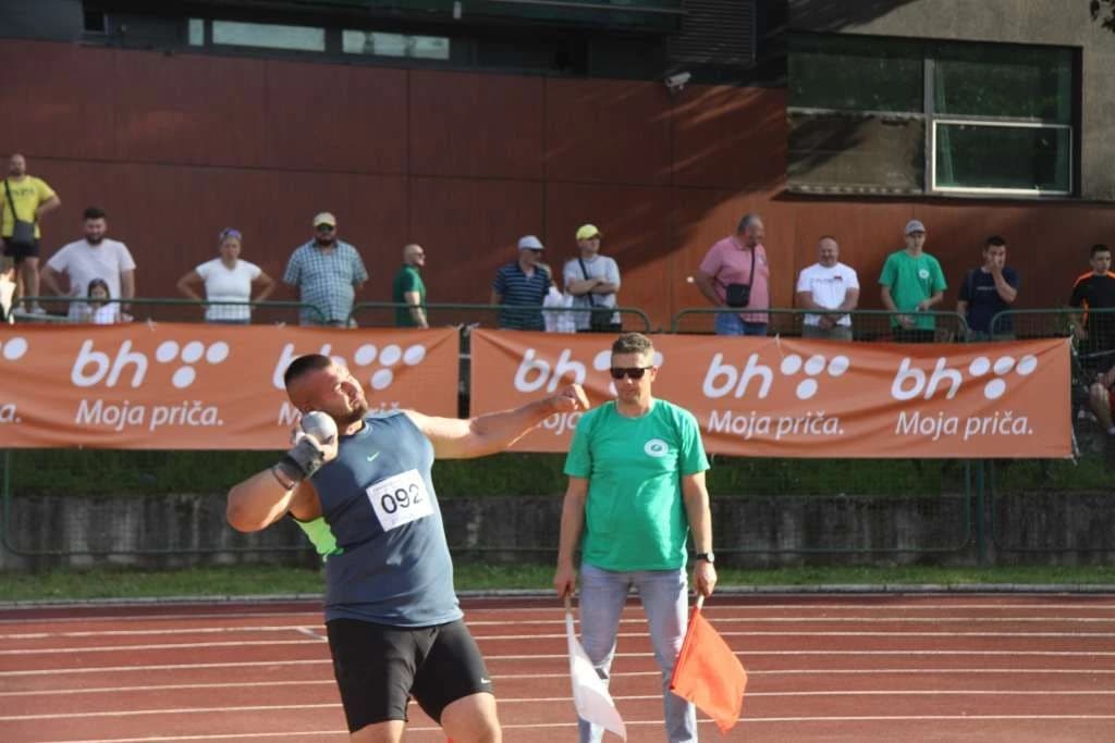 Štitkovac ostvario dužinu od 18,44 metra